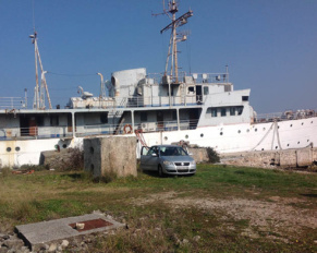 La nave VIS che verrà affondata in Croazia entro maggio. Le foto del servizio si riferiscono a come si presentava qualche mese addietro, prima degli ultimi preparativi
